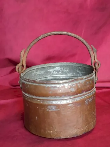 Ancien chaudron porte-plante en cuivre ( n°1)