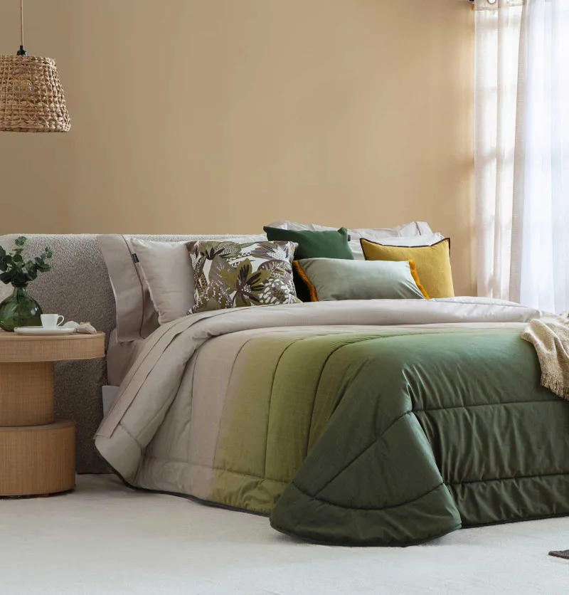 Couvre-lit matelassé et ses housses coussins Eros vert