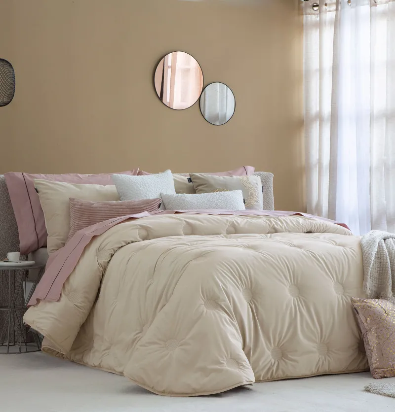 Couvre-lit velours matelassé Odin beige pâle