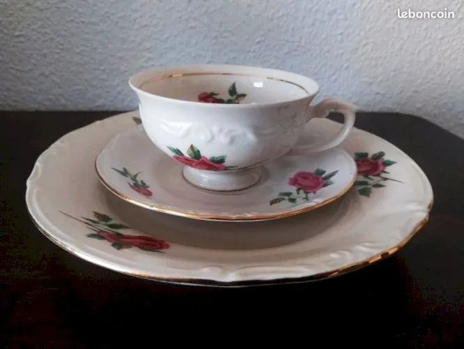 Tasse porcelaine Tulowice Pologne.